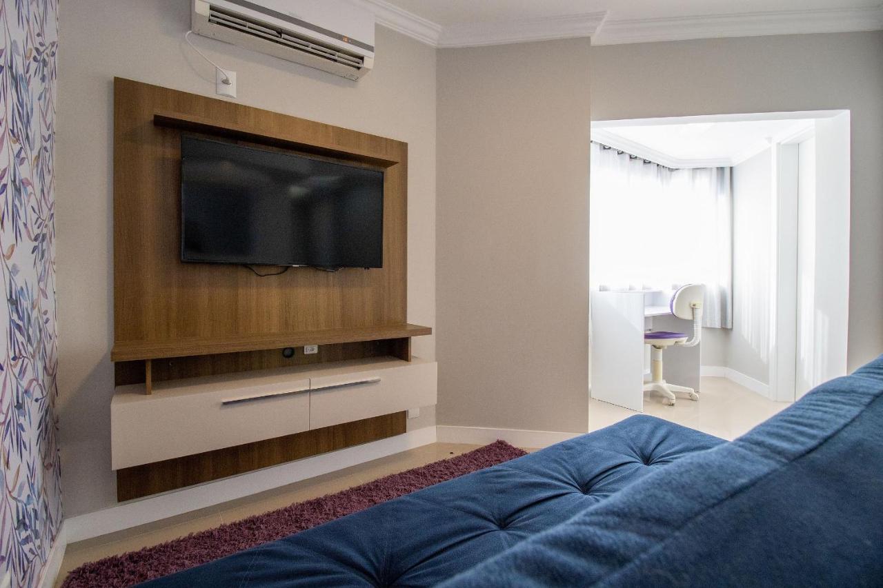 Lug143b - Prox A Roda Gigante, 2 Dorm, Climatizado Apartamento Balneario Camboriu
